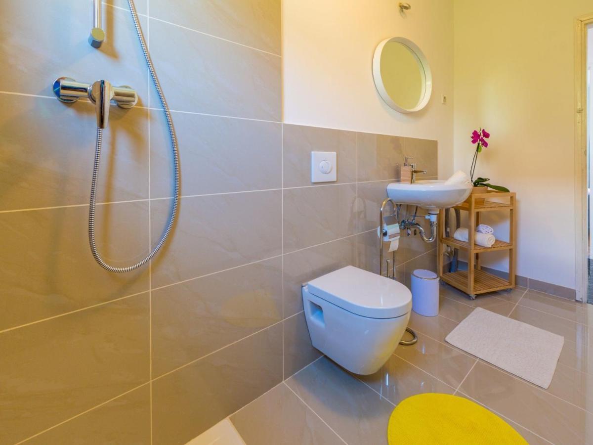 Apartment Pavla ซริกเวนิซา ภายนอก รูปภาพ